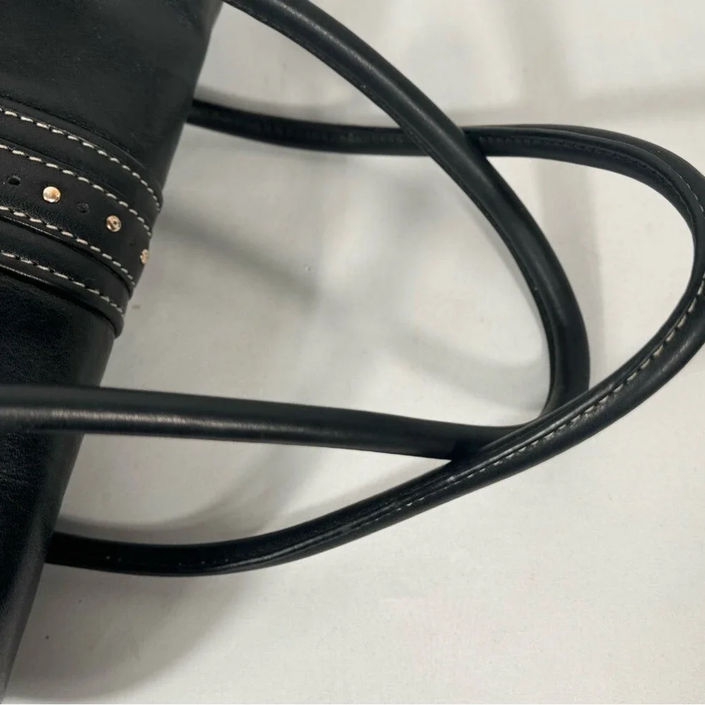 Michael Kors Black‎ Shoulder Bag with COA in EUC